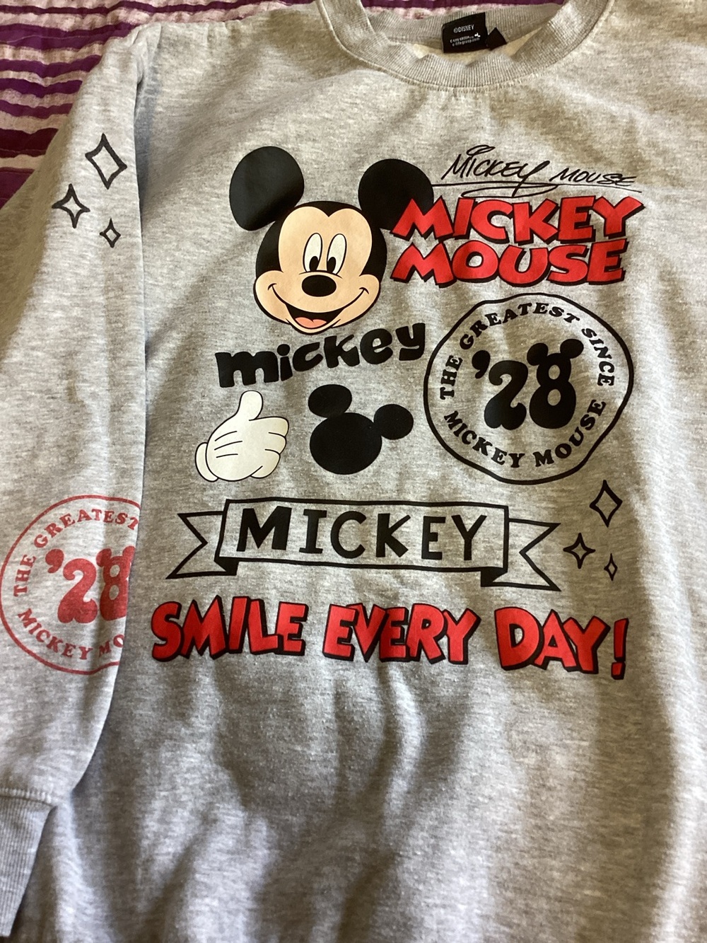 Mickey Mouse Disney Sweatshirt Womens Plus Size 2XL Gray Red Good condition